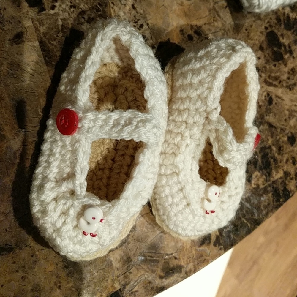 Crochet baby booties